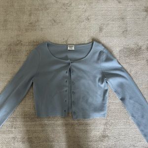 aritzia sweater